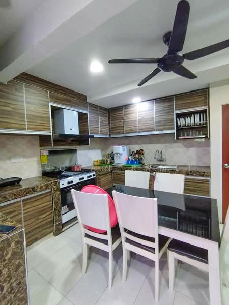 2-storey Terraced House for Sale in Taman Sutera (Kajang) - Luqman Ramli - Kitchen - PropertyGuru.com.my