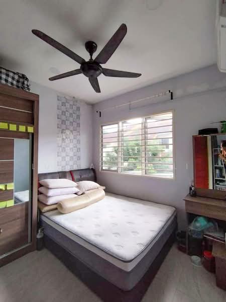 2-storey Terraced House for Sale in Taman Sutera (Kajang) - Luqman Ramli - Bedroom - PropertyGuru.com.my