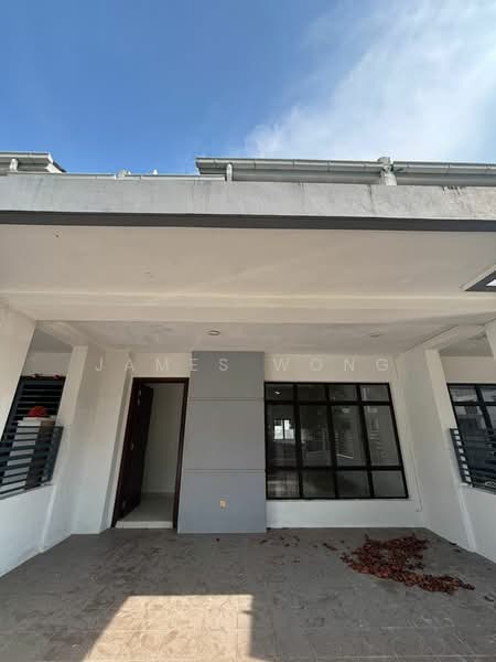Rumah Teres 2 Tingkat untuk Dijual di M Residence 2 (Rawang) - James Wong - Exterior - PropertyGuru.com.my