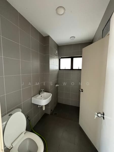Rumah Teres 2 Tingkat untuk Dijual di M Residence 2 (Rawang) - James Wong - Bathroom - PropertyGuru.com.my