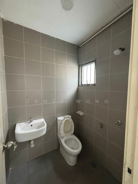 Rumah Teres 2 Tingkat untuk Dijual di M Residence 2 (Rawang) - James Wong - Bathroom - PropertyGuru.com.my