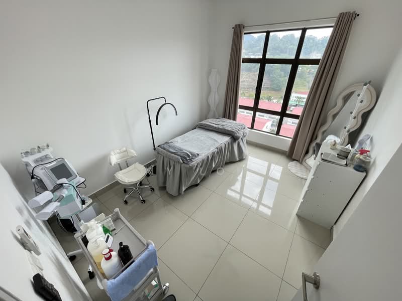 Kediaman Servis untuk Dijual di V-Residensi 5 - MY Loh - Interior - PropertyGuru.com.my
