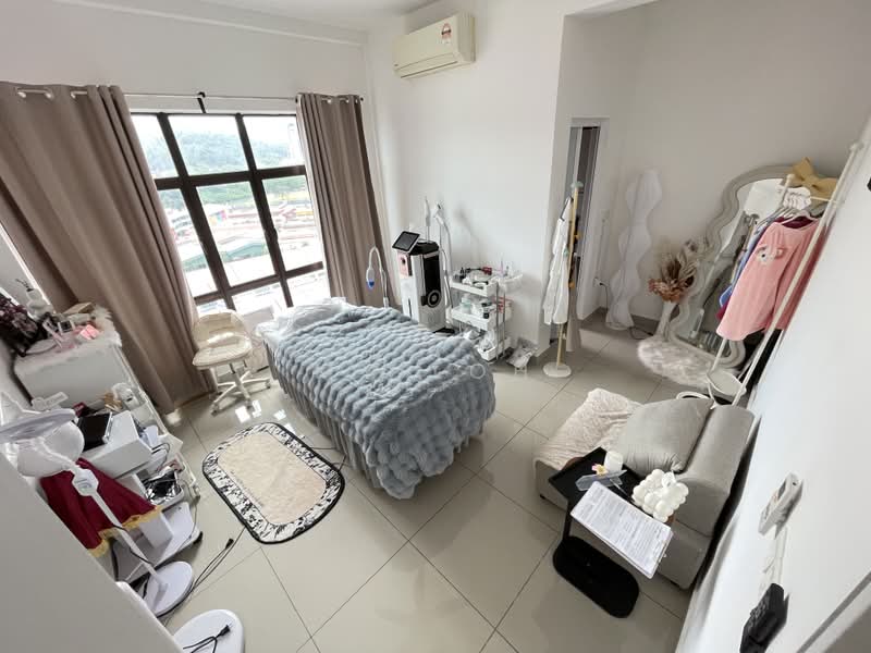 Kediaman Servis untuk Dijual di V-Residensi 5 - MY Loh - Interior - PropertyGuru.com.my