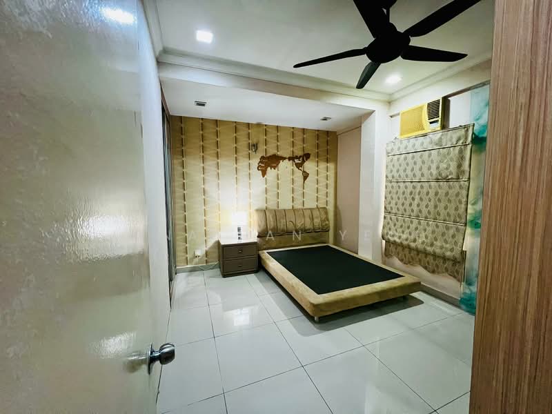 Kondominium untuk Disewa di Seri Maya Condominium - Jonathan Yeoh - Bedroom - PropertyGuru.com.my