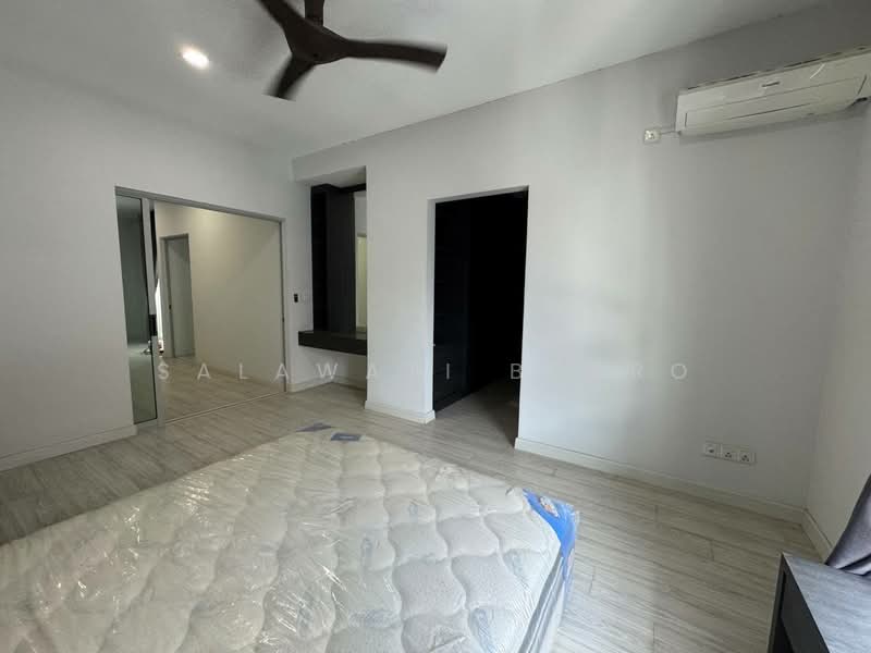 3-storey Terraced House for Sale in Denai Alam (Shah Alam) - Salawati Busro - Bedroom - PropertyGuru.com.my