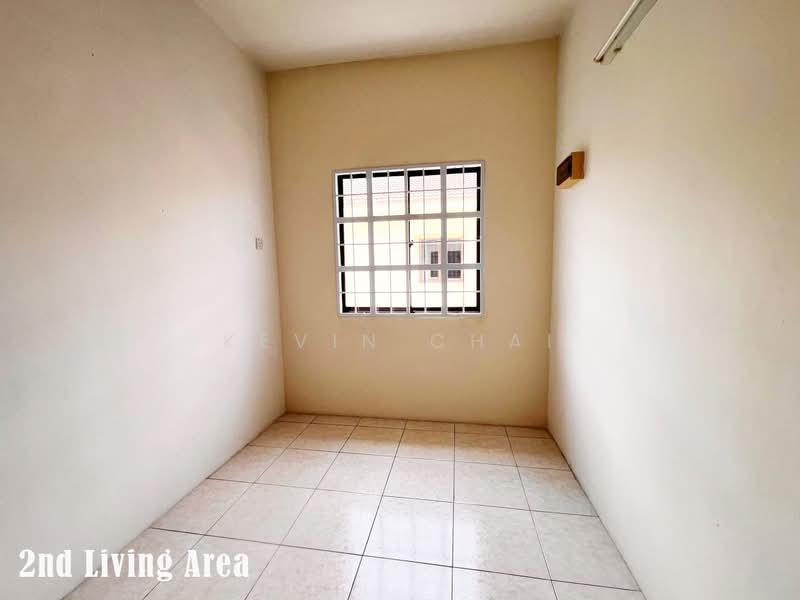 2-storey Terraced House for Sale in Kampar (Perak) - Kevin Chai - Living Room - PropertyGuru.com.my