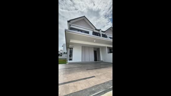 Rumah Berkembar untuk Dijual di Cyber 10 (Cyberjaya) - Luqman Ramli - PropertyGuru.com.my