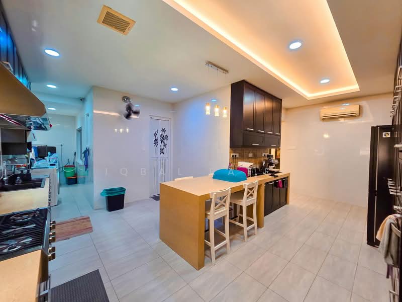 Semi-Detached House for Sale in Taman Tropika (Bangi) - Iqbal Rafei - Kitchen - PropertyGuru.com.my