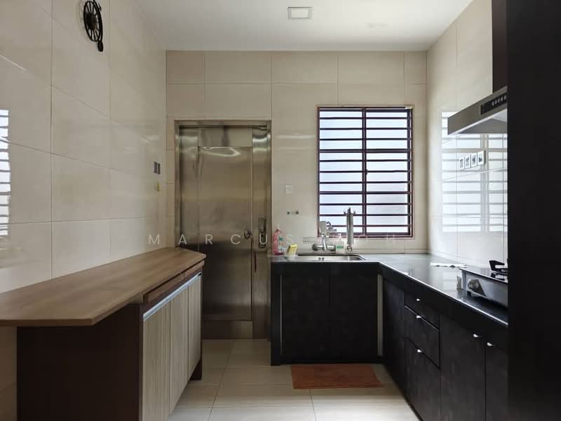 Rumah Teres 2.5 Tingkat untuk Disewa di Paragon Utama (Selayang) - Marcus Koh - Kitchen - PropertyGuru.com.my