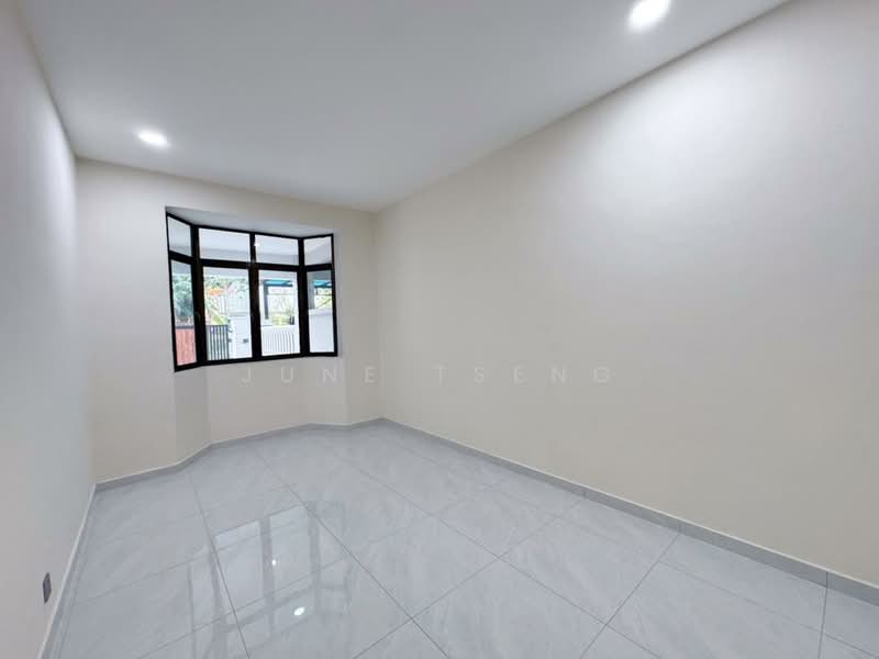 1-storey Terraced House for Sale in Gelang Patah (Johor) - June Tseng - PropertyGuru.com.my