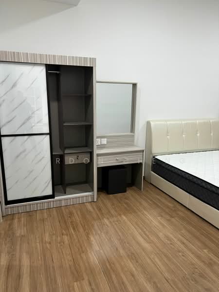 Servis Apartment untuk Disewa di Residensi Ava @ Kiara Bay - Jordon Cheng - Bedroom - PropertyGuru.com.my