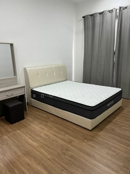 Servis Apartment untuk Disewa di Residensi Ava @ Kiara Bay - Jordon Cheng - Bedroom - PropertyGuru.com.my