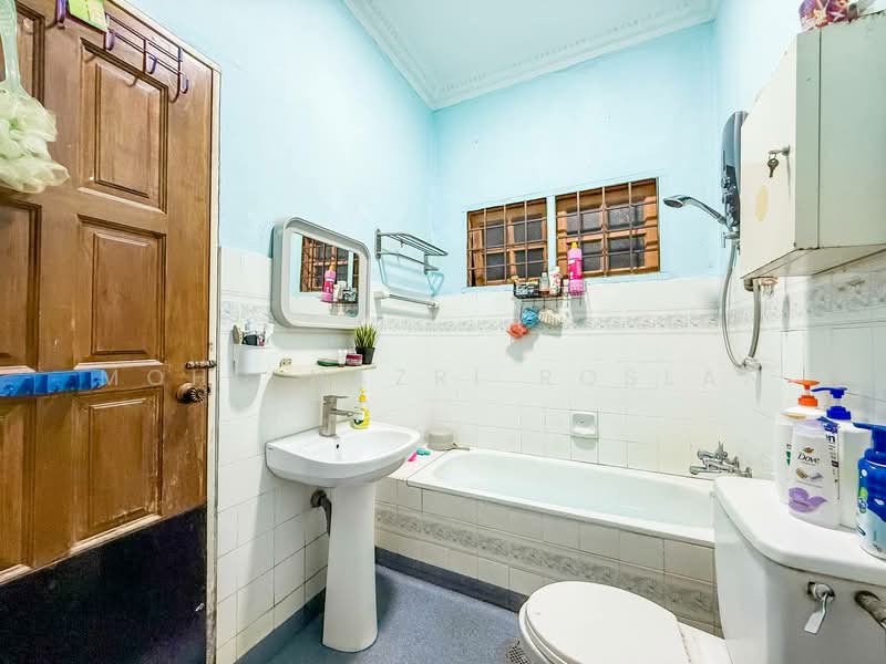 Rumah Berkembar untuk Dijual di Seksyen 22 (Petaling Jaya) - Mohd Nazri Roslan - PropertyGuru.com.my