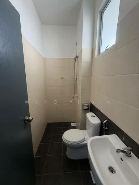 Rumah Teres 2 Tingkat untuk Dijual di Masai (Johor) - Wong Yi Xin - Bathroom - PropertyGuru.com.my
