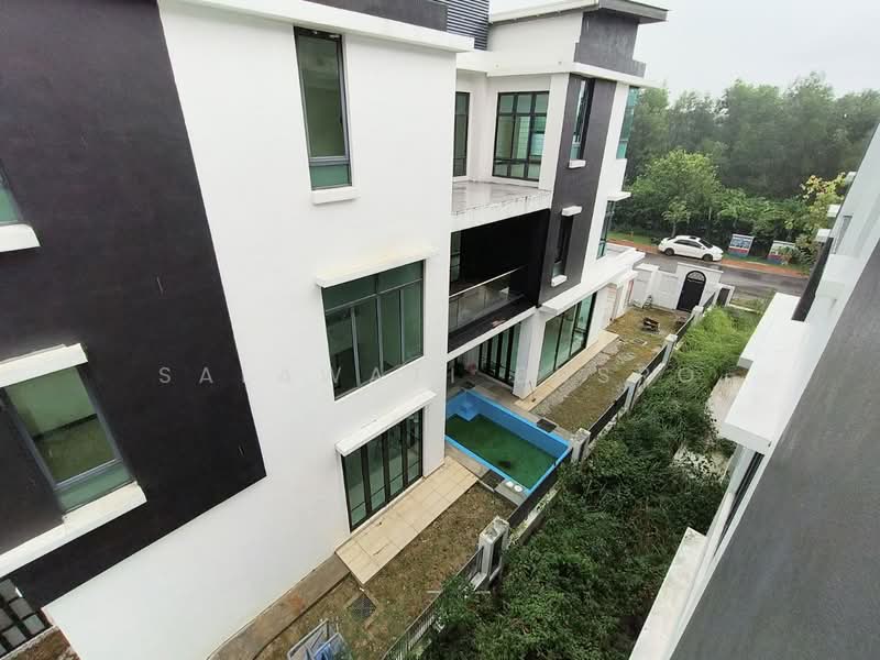 Rumah Teres 3 Tingkat untuk Dijual di Shah Alam (Selangor) - Salawati Busro - Exterior - PropertyGuru.com.my