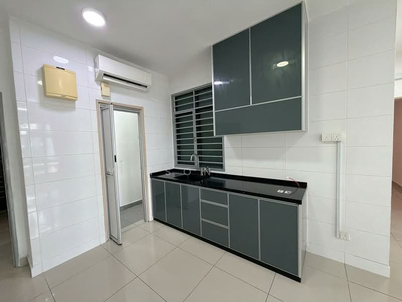 Service Residence for Rent at ARC @ Austin Hills - Winson Yap - Kitchen - PropertyGuru.com.my