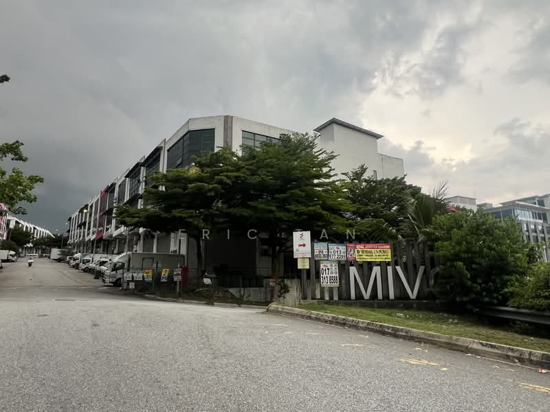 Semi-D Factory for Sale in Taman Perindustrian Kip (Kepong) - Eric Tan - Exterior - PropertyGuru.com.my