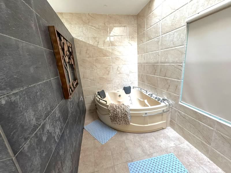 Bungalow for Rent in Taman Ampang Utama (Ampang) - David Lao - Bathroom - PropertyGuru.com.my