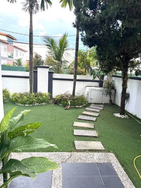 Bungalow for Rent in Taman Ampang Utama (Ampang) - David Lao - Garden - PropertyGuru.com.my