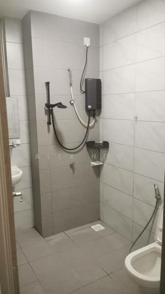 Service Residence for Rent at SKS Habitat - Alex How - Bathroom - PropertyGuru.com.my