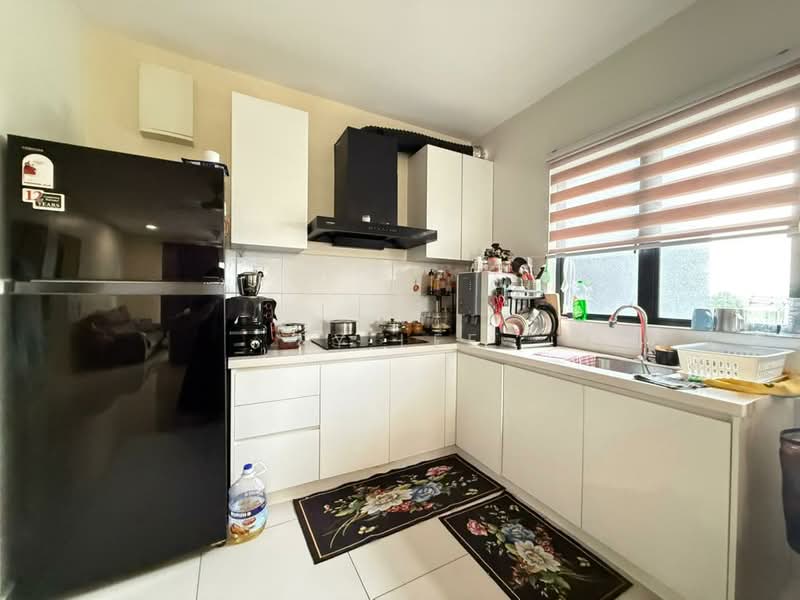 Service Residence for Sale at Duduk Se.Ruang @ Eco Sanctuary - SY Lee - Kitchen - PropertyGuru.com.my