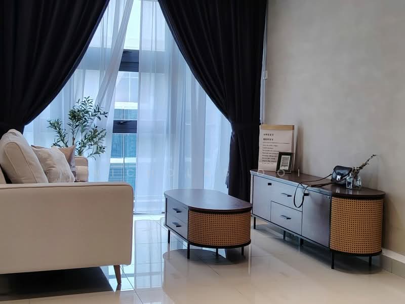 Servis Apartment untuk Disewa di Pacific Star - Nicholas Ooi - Living Room - PropertyGuru.com.my