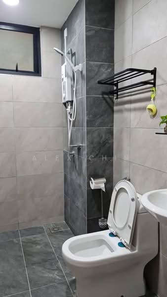Kondominium untuk Disewa di Residensi Bintang - Alex Chin - Bathroom - PropertyGuru.com.my