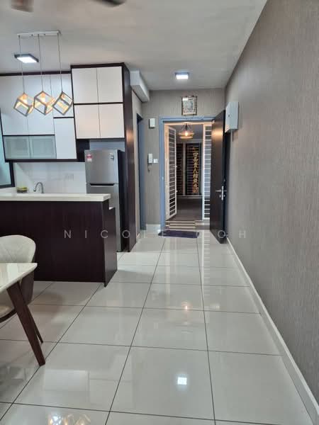Service Residence for Sale at KL Traders Square - Nicole Goh - Kitchen - PropertyGuru.com.my