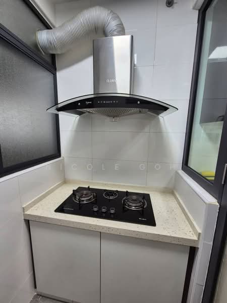Service Residence for Sale at KL Traders Square - Nicole Goh - Kitchen - PropertyGuru.com.my