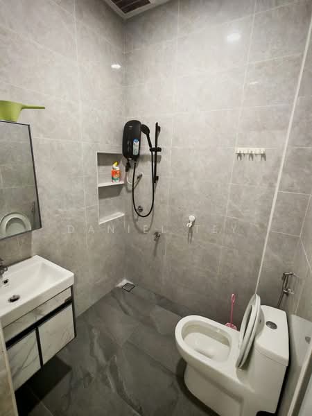 1-storey Terraced House for Rent in Taman Pelangi Indah (Ulu Tiram) - Daniel Tey - PropertyGuru.com.my