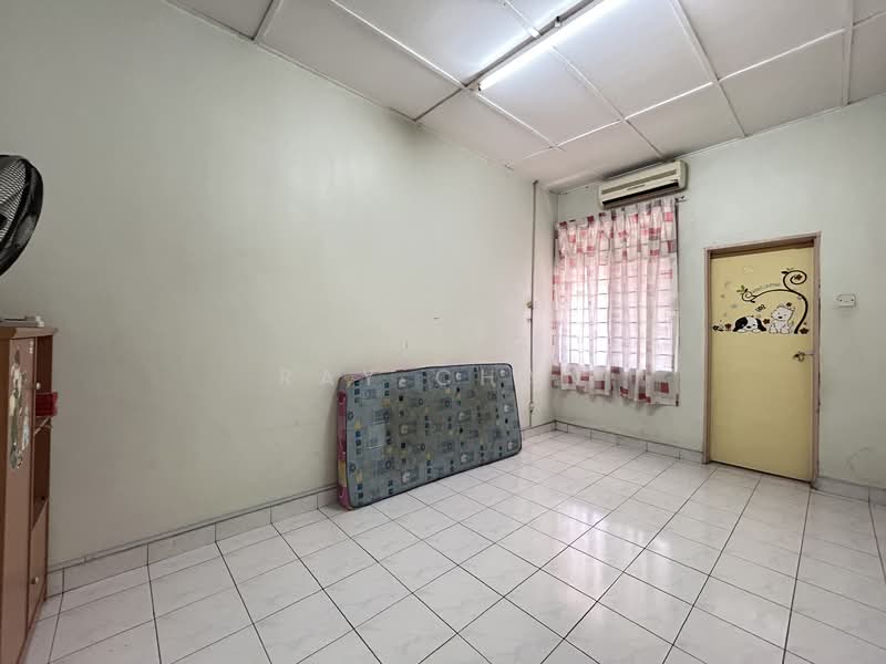 2-storey Terraced House for Sale in Bandar Mahkota Cheras (Cheras) - Ray Chan - Interior - PropertyGuru.com.my