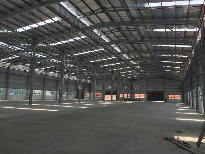 Warehouse for Rent in Kawasan Perindustrian Pasir Gudang (Pasir Gudang) - Tom Chiew - Interior - PropertyGuru.com.my