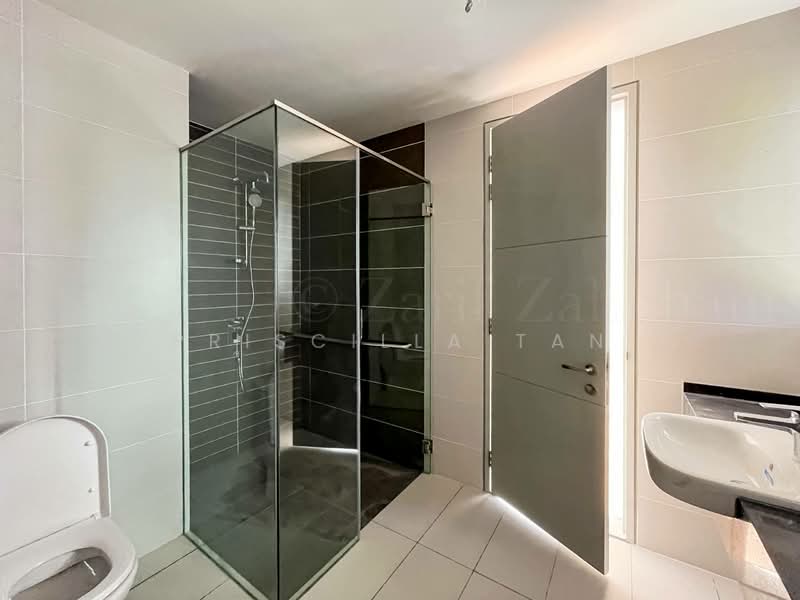 Rumah Teres 2.5 Tingkat untuk Dijual di Taman Melawati (Ulu Kelang) - Priscilla Tan - Bathroom - PropertyGuru.com.my