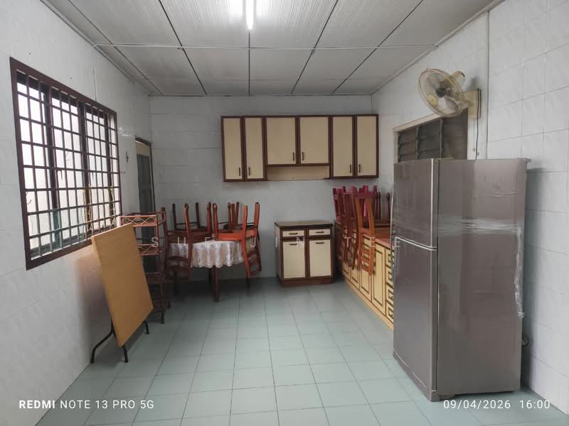 1-storey Terraced House for Rent in Taman Abad (Johor Bahru) - Sue Jin Tee - Kitchen - PropertyGuru.com.my
