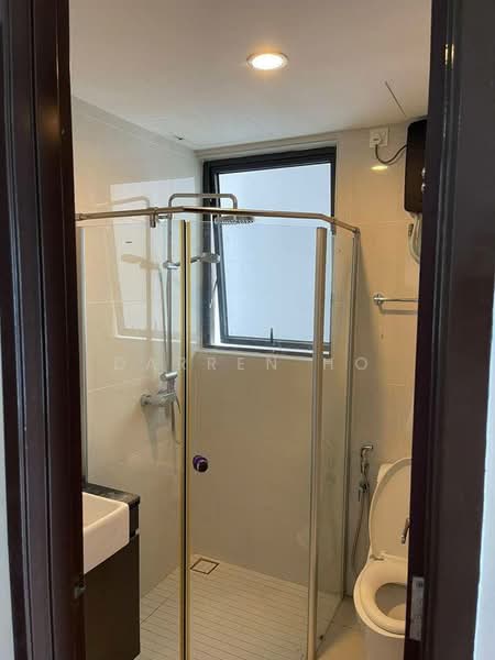 Condominium for Sale at Royal Strand @ Country Garden Danga Bay - Darren Ho - Bathroom - PropertyGuru.com.my