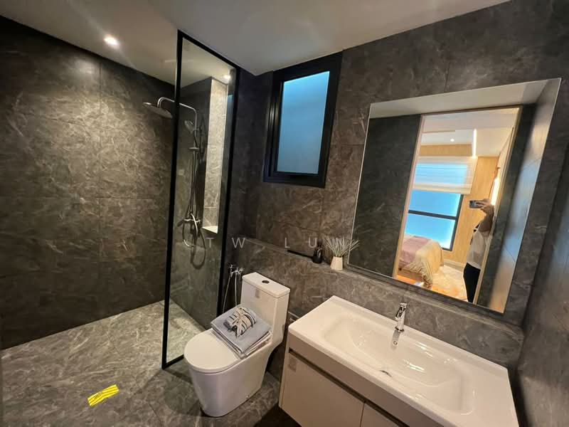 Condominium for Sale at The Shang Residence @ Kuchai Lama - Tw Lun - Bathroom - PropertyGuru.com.my