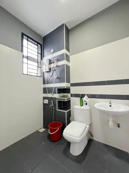 2-storey Terraced House for Sale in Bukit Indah (Iskandar Puteri (Nusajaya)) - June Tseng - Bathroom - PropertyGuru.com.my