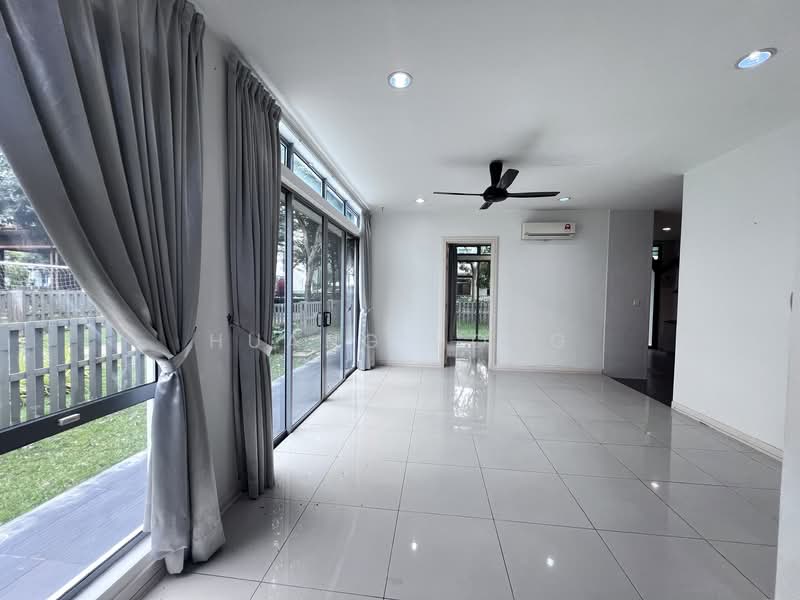 2-storey Terraced House for Rent in Setia Eco Glades (Cyberjaya) - Huang Hong - Living Room - PropertyGuru.com.my