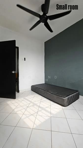 Pangsapuri untuk Disewa di Pangsapuri Vista Serdang - Edmund Goh - Bedroom - PropertyGuru.com.my