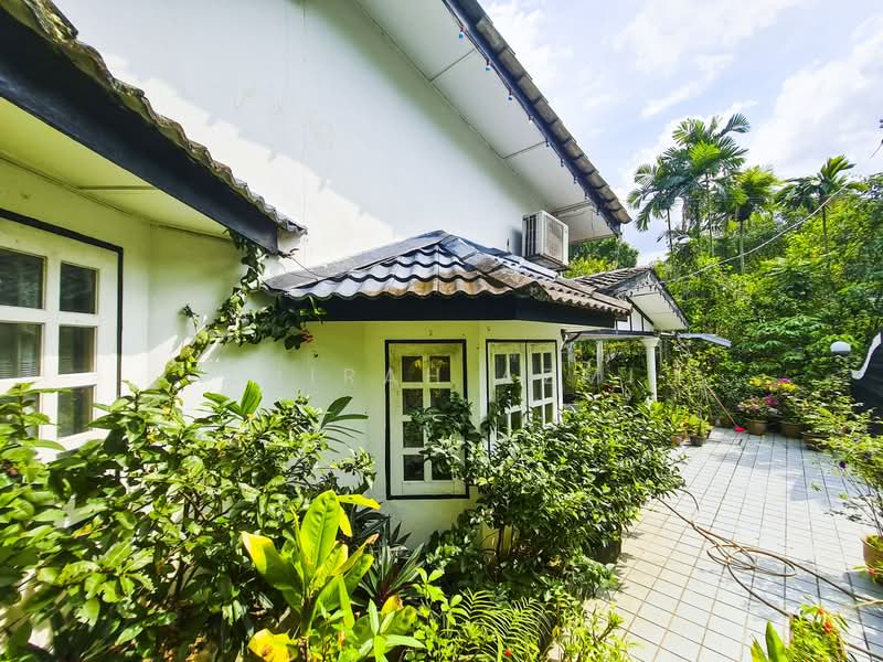 For Sale - taman pelangi
