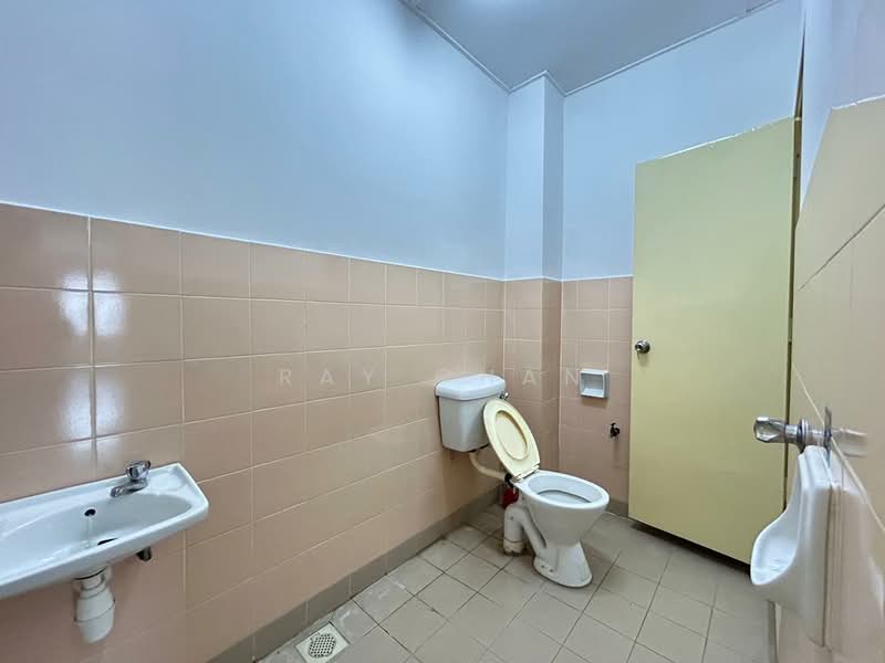 2-storey Terraced House for Sale in Bandar Mahkota Cheras (Cheras) - Ray Chan - Bathroom - PropertyGuru.com.my