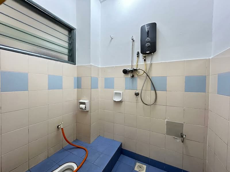 2-storey Terraced House for Sale in Bandar Mahkota Cheras (Cheras) - Ray Chan - Bathroom - PropertyGuru.com.my