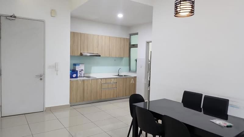 Servis Apartment untuk Disewa di Meridin Bayvue Serviced Apartment - Vinz Ang - Kitchen - PropertyGuru.com.my