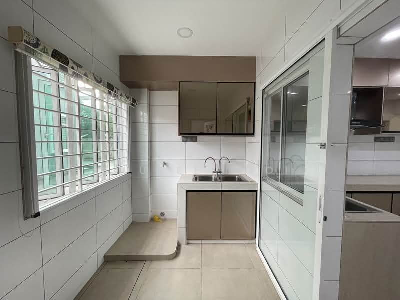 1.5-storey Terraced House for Sale in Taman Universiti Ss3 (Petaling Jaya) - Maureen Ooi - Kitchen - PropertyGuru.com.my