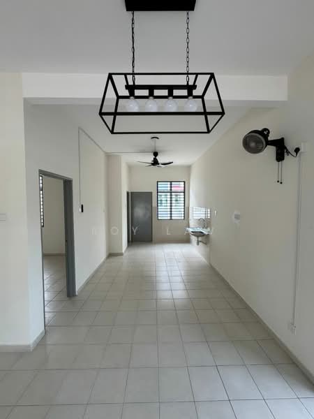 Rumah Teres untuk Disewa di Port Dickson (Negeri Sembilan) - Roy Law - PropertyGuru.com.my