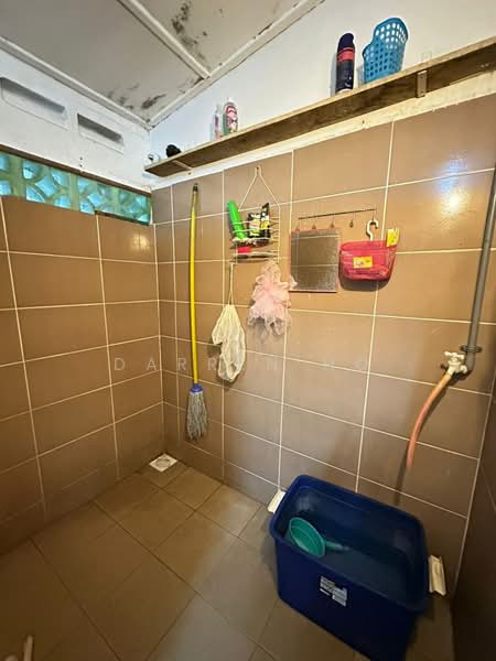 Rumah Teres untuk Dijual di Skudai (Johor) - Darren Ho - Bathroom - PropertyGuru.com.my