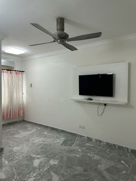 Pangsapuri untuk Dijual di Metro Villa - Elaine Yap - Living Room - PropertyGuru.com.my