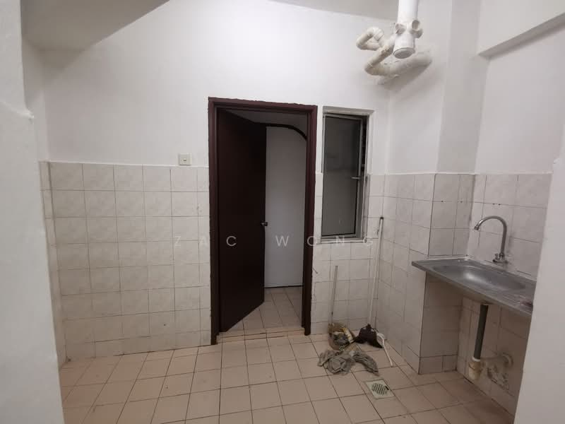 Kondominium untuk Disewa di Regency Condominium - Zac Wong - Interior - PropertyGuru.com.my