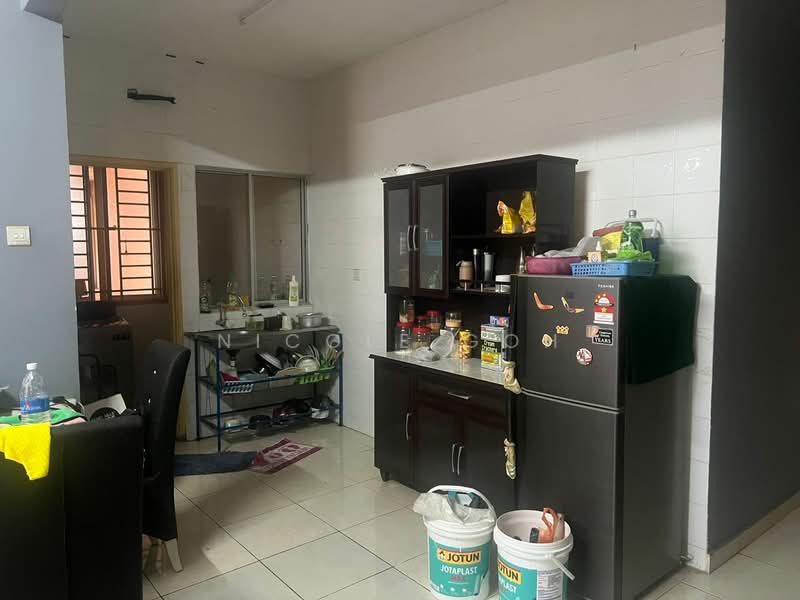Condominium for Sale at Platinum Hill PV 6 - Nicole Goh - Kitchen - PropertyGuru.com.my