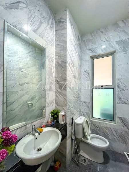 Rumah Banglo untuk Dijual di Laman Seri (Shah Alam) - Priscilla Tan - Bathroom - PropertyGuru.com.my